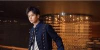 這個(gè)演員并不是一個(gè)專業(yè)的藝人 他加入娛樂圈也是由于哥哥馬赫率領(lǐng)的