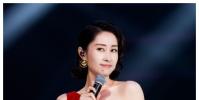 一向憑借實(shí)力吸引大家的女神劉敏濤 居然以這樣的方式爆火了