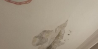 萬(wàn)科項(xiàng)目于2018年11月開(kāi)始交付部分房屋出現(xiàn)滲漏引發(fā)客戶投訴