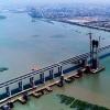 世界首座高鐵跨海大橋主塔封頂 預(yù)計(jì)2022年通車運(yùn)營(yíng)
