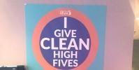 最高的5家家庭娛樂中心實施CleanTech自動洗手站