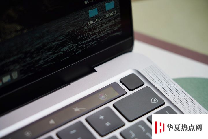 iPad 上的「妙控鍵盤(pán)」是什么？為什么會(huì)廣受好評(píng)？