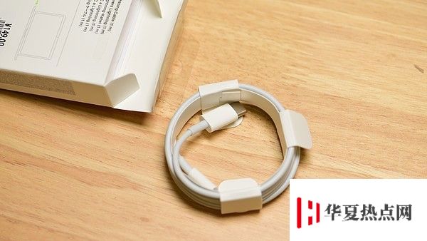 如何辨別 iPhone 快充數(shù)據(jù)線的真假？新舊款快充數(shù)據(jù)線有什么區(qū)別？
