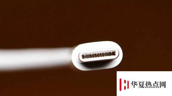 如何辨別 iPhone 快充數(shù)據(jù)線的真假？新舊款快充數(shù)據(jù)線有什么區(qū)別？