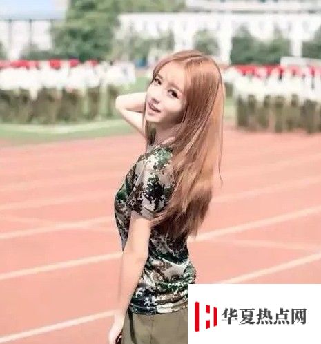 武漢大學新一代校花---李芷欣 武漢大學新一代?;?--李芷欣