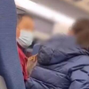男子高鐵換座遭拒說(shuō)我身份比你高