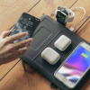 Mophie4合1無線充電墊保證不會遺留任何設(shè)備