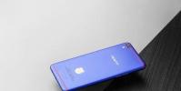 Oppo Reno 10X Zoom FC巴塞羅那版的售價為899歐元
