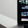 使用'Netflix Tweaked'停止Netflix預(yù)告片并提升您的待續(xù)內(nèi)容