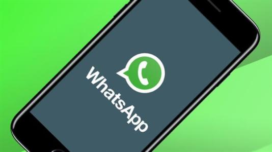 以下是使用WhatsApp在iPhone上發(fā)送自定義貼紙的方法