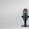 Blue Yeti Nano是一款適用于Twitch流媒體的流行USB麥克風