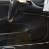 科技信息: Nomad為Tesla Model 3創(chuàng)建了一個無線充電板 