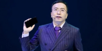 趙明微博曬大閘蟹 網(wǎng)友說(shuō)這是暗示Magic5系列要橫著走